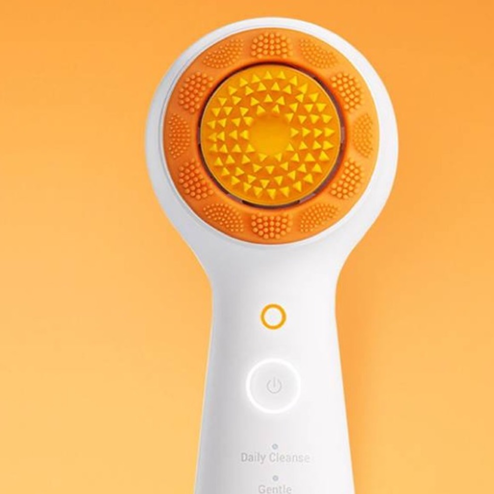 Clarisonic exfoliator brush head